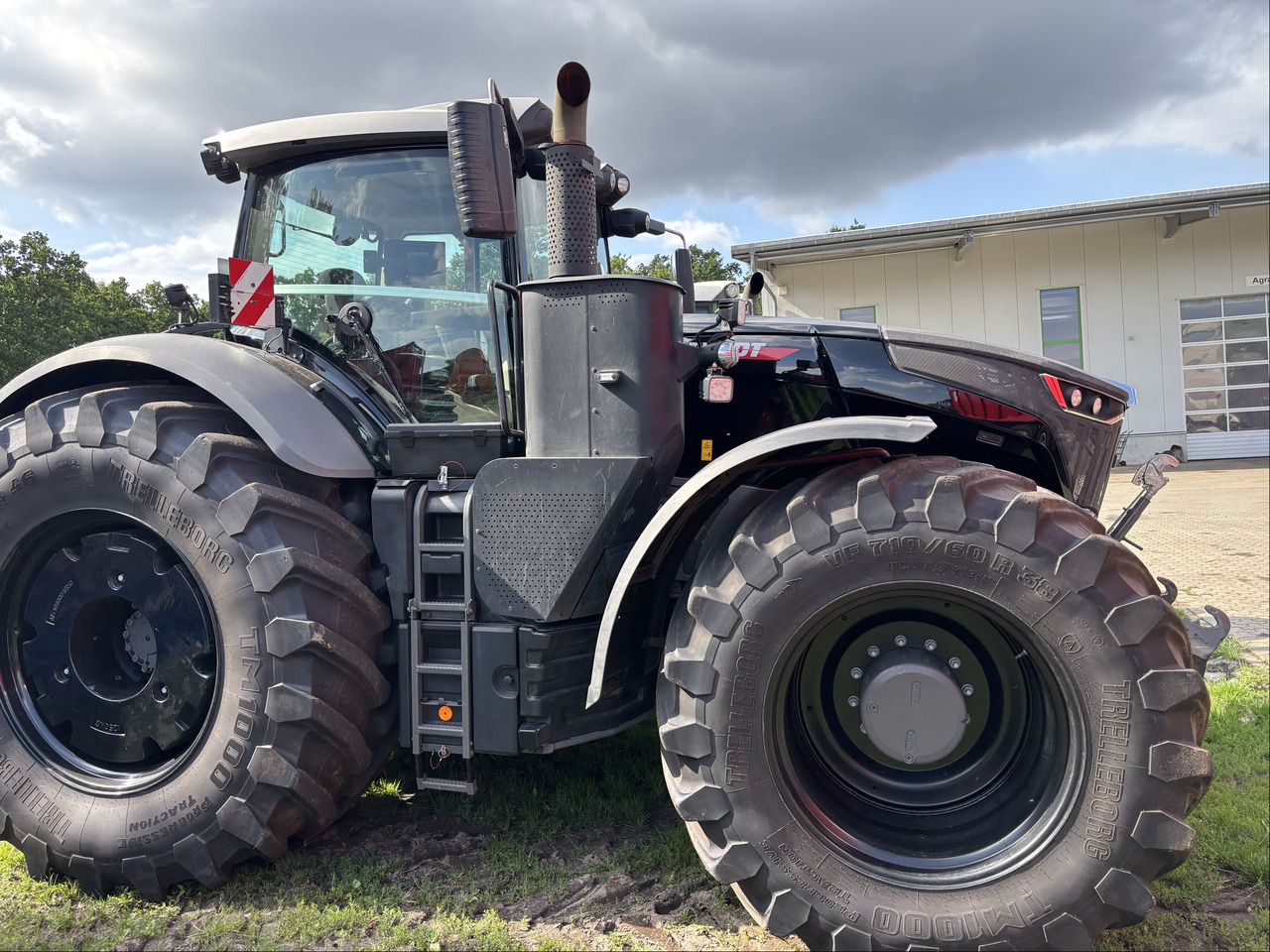 Fendt 1050 Vario Gen3 Profi Sett1 - Tracteur agricole: photos 1 Fendt 1050 Vario Gen3 Profi Sett1 - Tracteur agricole: photos 1