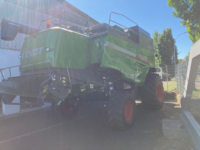 Fendt 5255 L MCS - Moissonneuse-batteuse: photos 4 Fendt 5255 L MCS - Moissonneuse-batteuse: photos 4