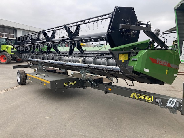 Fendt 6335C Stage 5 - Moissonneuse-batteuse: photos 5 Fendt 6335C Stage 5 - Moissonneuse-batteuse: photos 5