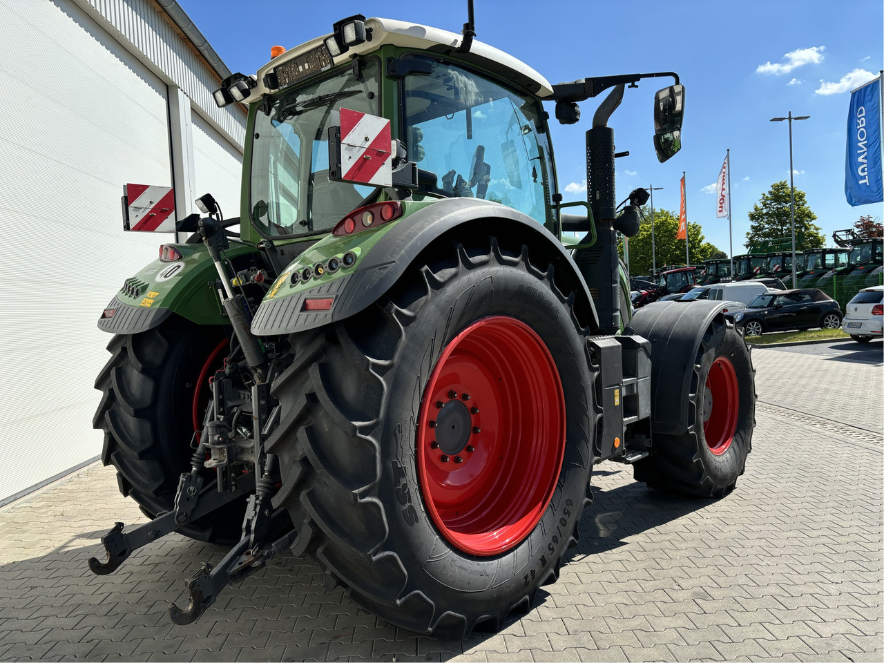 Fendt 718 Vario S4 - Tracteur agricole: photos 4 Fendt 718 Vario S4 - Tracteur agricole: photos 4