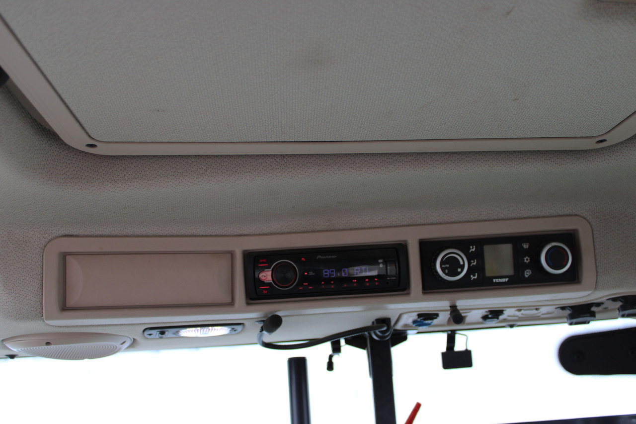 Fendt 718 Vario S4 ProfiPlus - Tracteur agricole: photos 5 Fendt 718 Vario S4 ProfiPlus - Tracteur agricole: photos 5