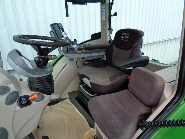 Fendt 720 Vario S4 Power - Tracteur agricole: photos 5 Fendt 720 Vario S4 Power - Tracteur agricole: photos 5