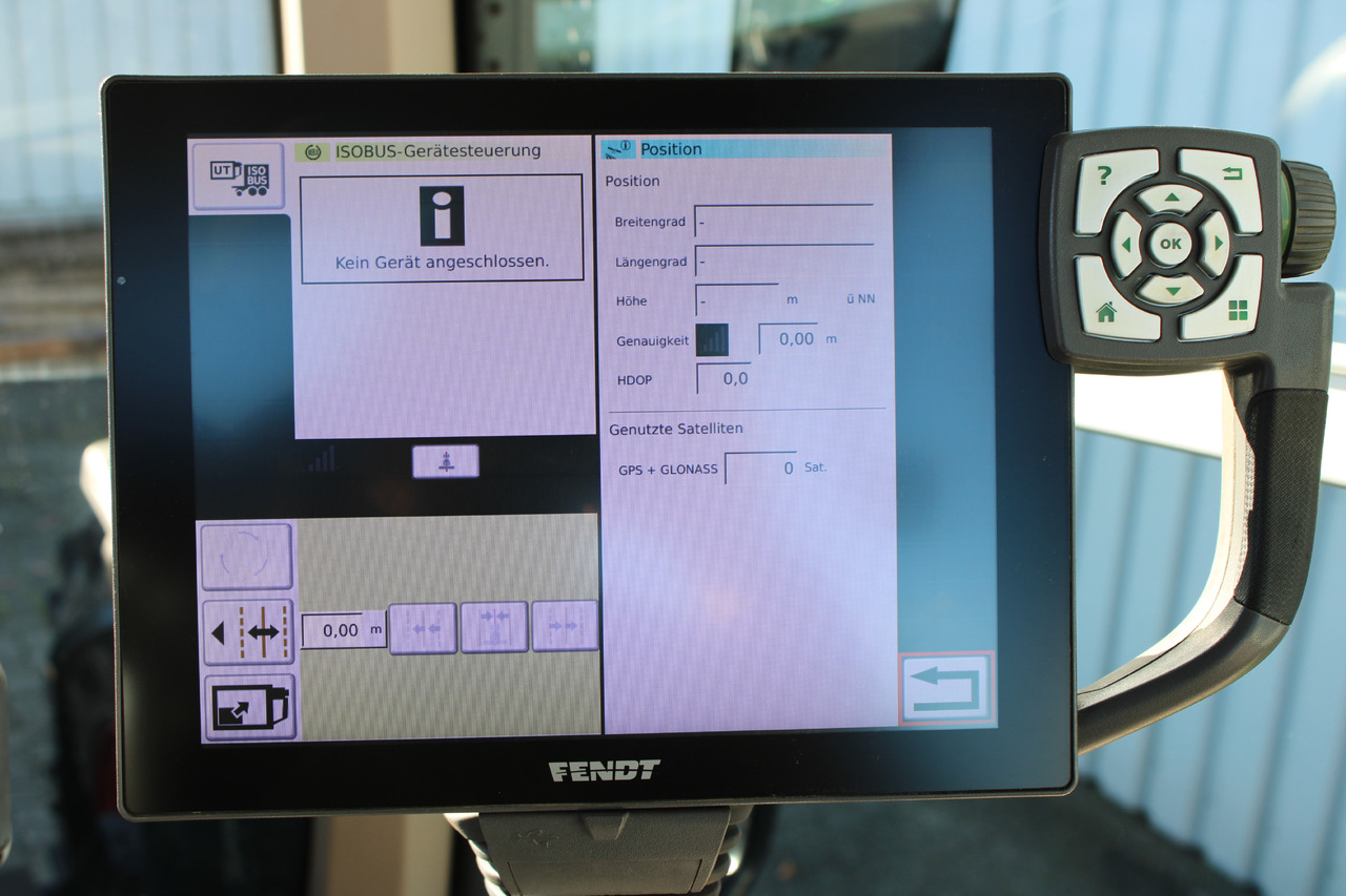 Fendt 828 Vario S4 Profi - Tracteur agricole: photos 3 Fendt 828 Vario S4 Profi - Tracteur agricole: photos 3