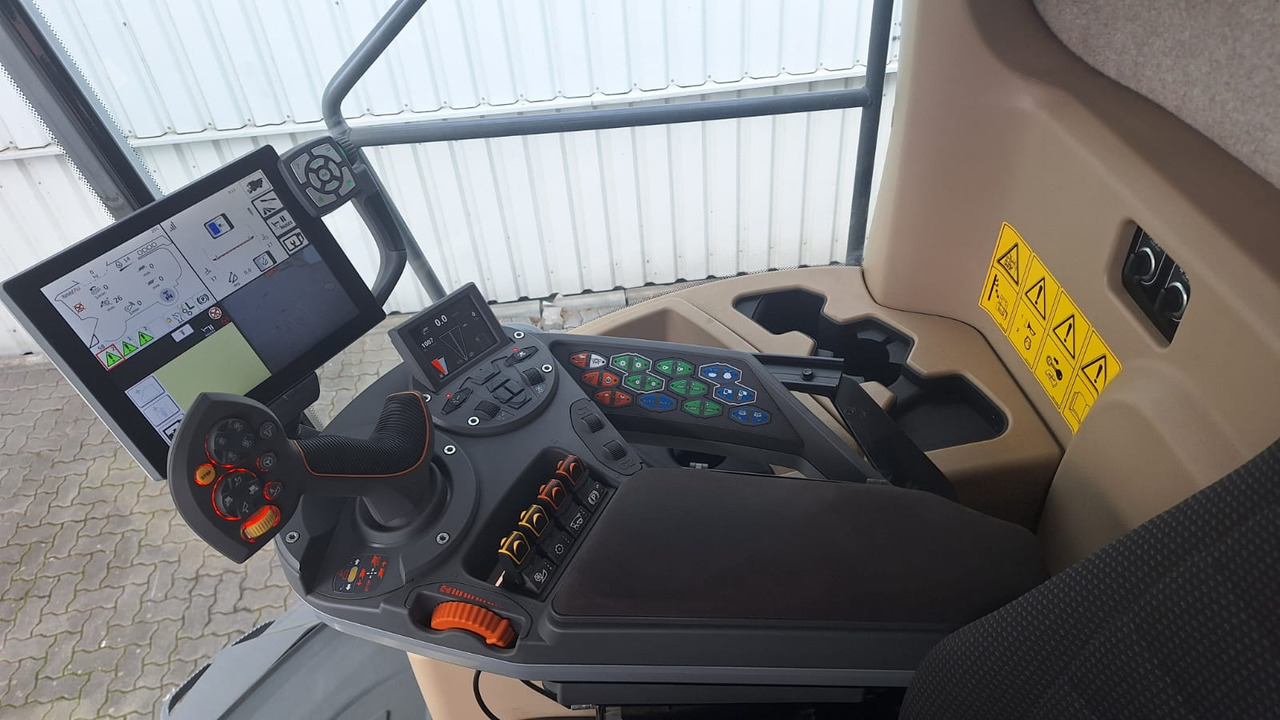 Fendt IDEAL 7 TA - Moissonneuse-batteuse: photos 4 Fendt IDEAL 7 TA - Moissonneuse-batteuse: photos 4