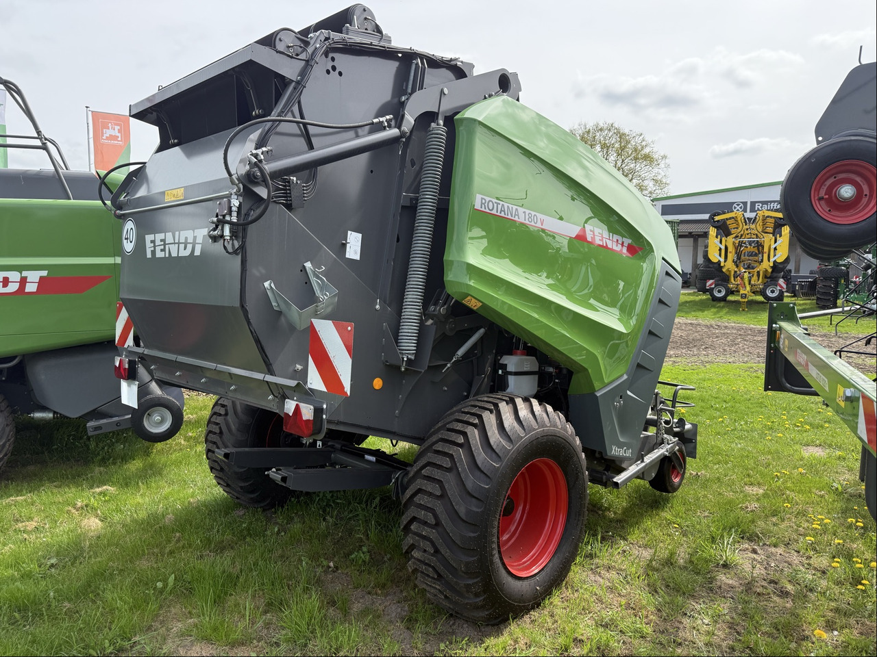 Fendt Rotana 180 V Xtra 25-Messer - Matériel de fenaison: photos 4 Fendt Rotana 180 V Xtra 25-Messer - Matériel de fenaison: photos 4