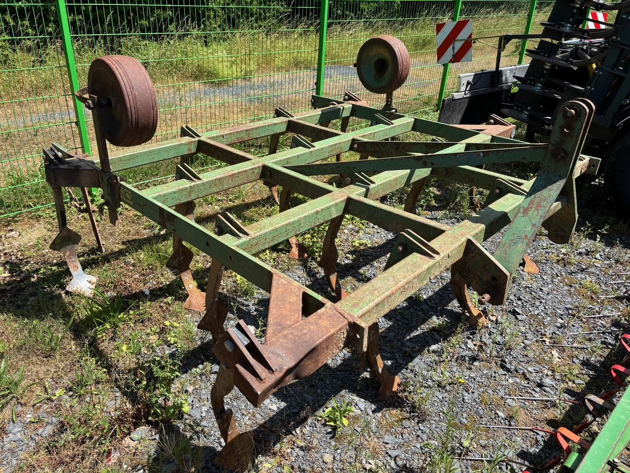 Grubber 3m - Bineuse: photos 1 Grubber 3m - Bineuse: photos 1