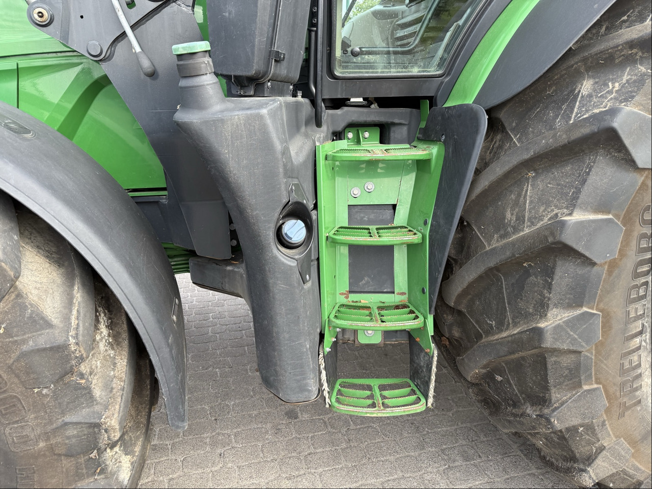 John Deere 6230 R - Tracteur agricole: photos 3 John Deere 6230 R - Tracteur agricole: photos 3