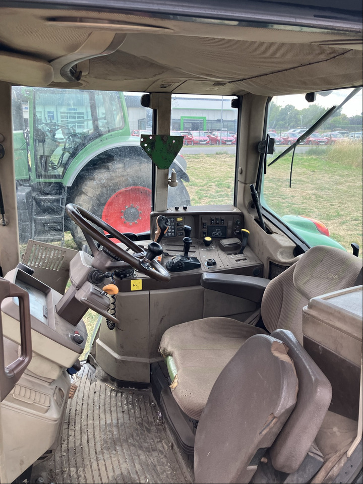 John Deere 6920 Auto Quad - Tracteur agricole: photos 4 John Deere 6920 Auto Quad - Tracteur agricole: photos 4