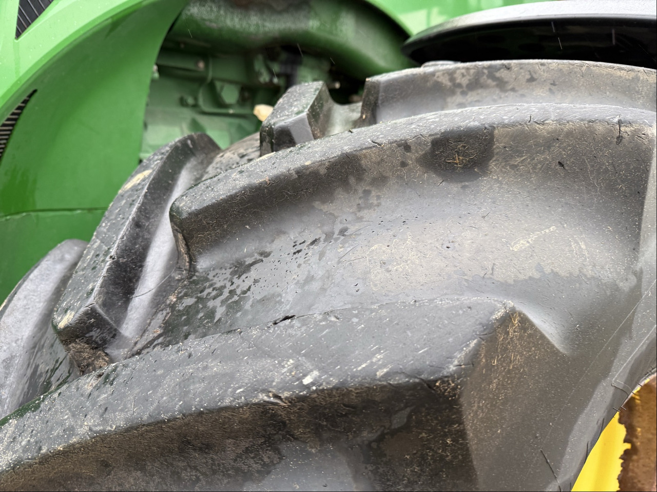 John Deere 8320 R - Tracteur agricole: photos 4 John Deere 8320 R - Tracteur agricole: photos 4