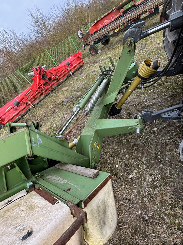 Krone Easy Cut 320 CV-Q - Faucheuse: photos 2 Krone Easy Cut 320 CV-Q - Faucheuse: photos 2