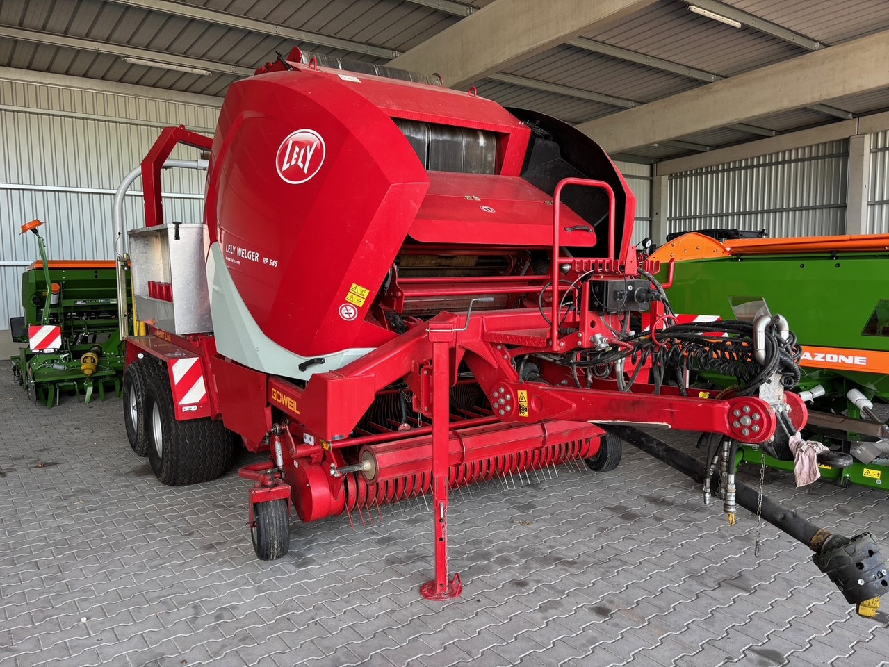 Lely RP 545 Press Wickelkombination - Matériel de fenaison: photos 1 Lely RP 545 Press Wickelkombination - Matériel de fenaison: photos 1