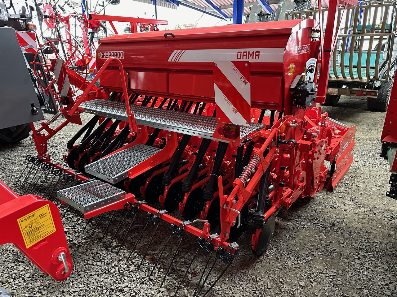 Maschio DC-Classic 3000 SCM DAMA 300 - Herse rotative: photos 1 Maschio DC-Classic 3000 SCM DAMA 300 - Herse rotative: photos 1