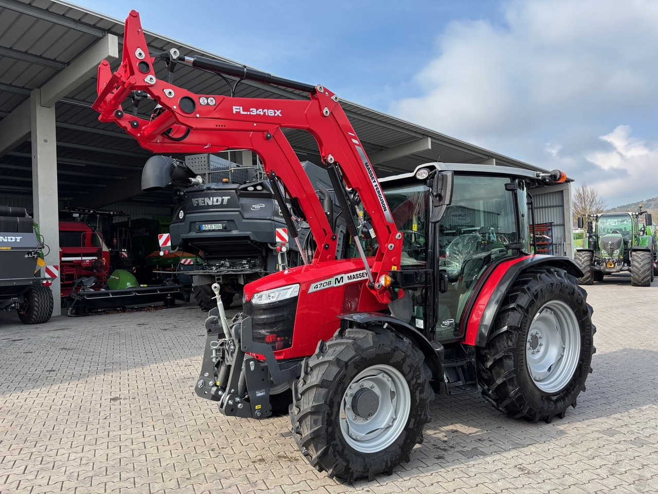 Massey Ferguson 4708 M Cab - Tracteur agricole: photos 1 Massey Ferguson 4708 M Cab - Tracteur agricole: photos 1