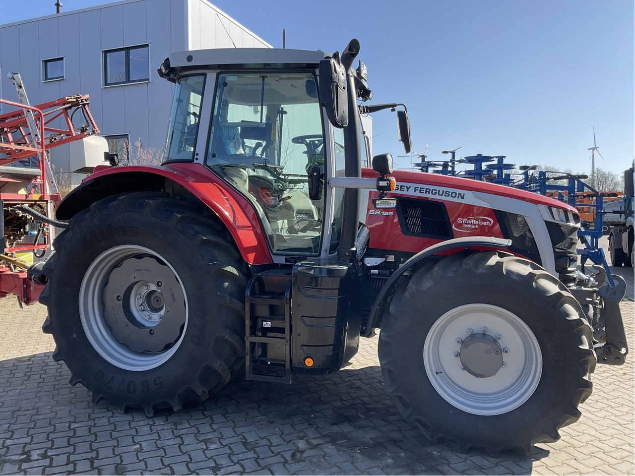Massey Ferguson 6S.155 Dyna-VT EXCLUSIVE - Tracteur agricole: photos 4 Massey Ferguson 6S.155 Dyna-VT EXCLUSIVE - Tracteur agricole: photos 4