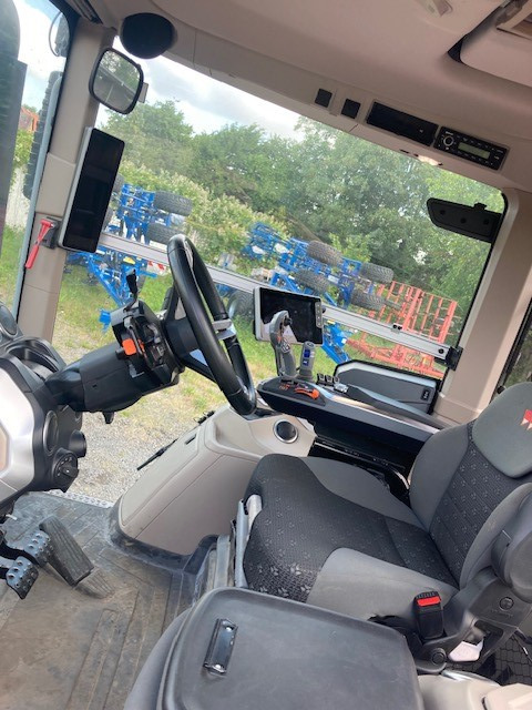 Massey Ferguson 8S.245 Dyna E-Power Excl - Tracteur agricole: photos 3 Massey Ferguson 8S.245 Dyna E-Power Excl - Tracteur agricole: photos 3