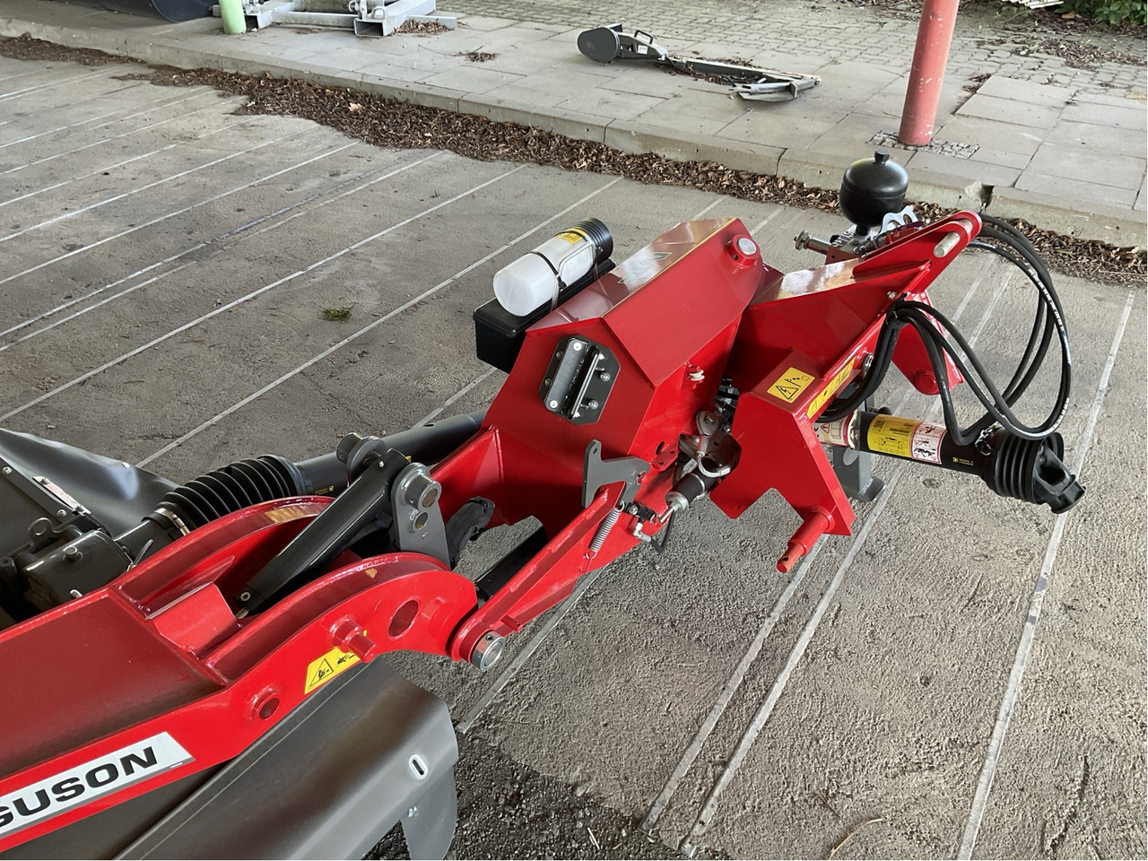 Massey Ferguson DM 316 TL-V - Faucheuse: photos 3 Massey Ferguson DM 316 TL-V - Faucheuse: photos 3