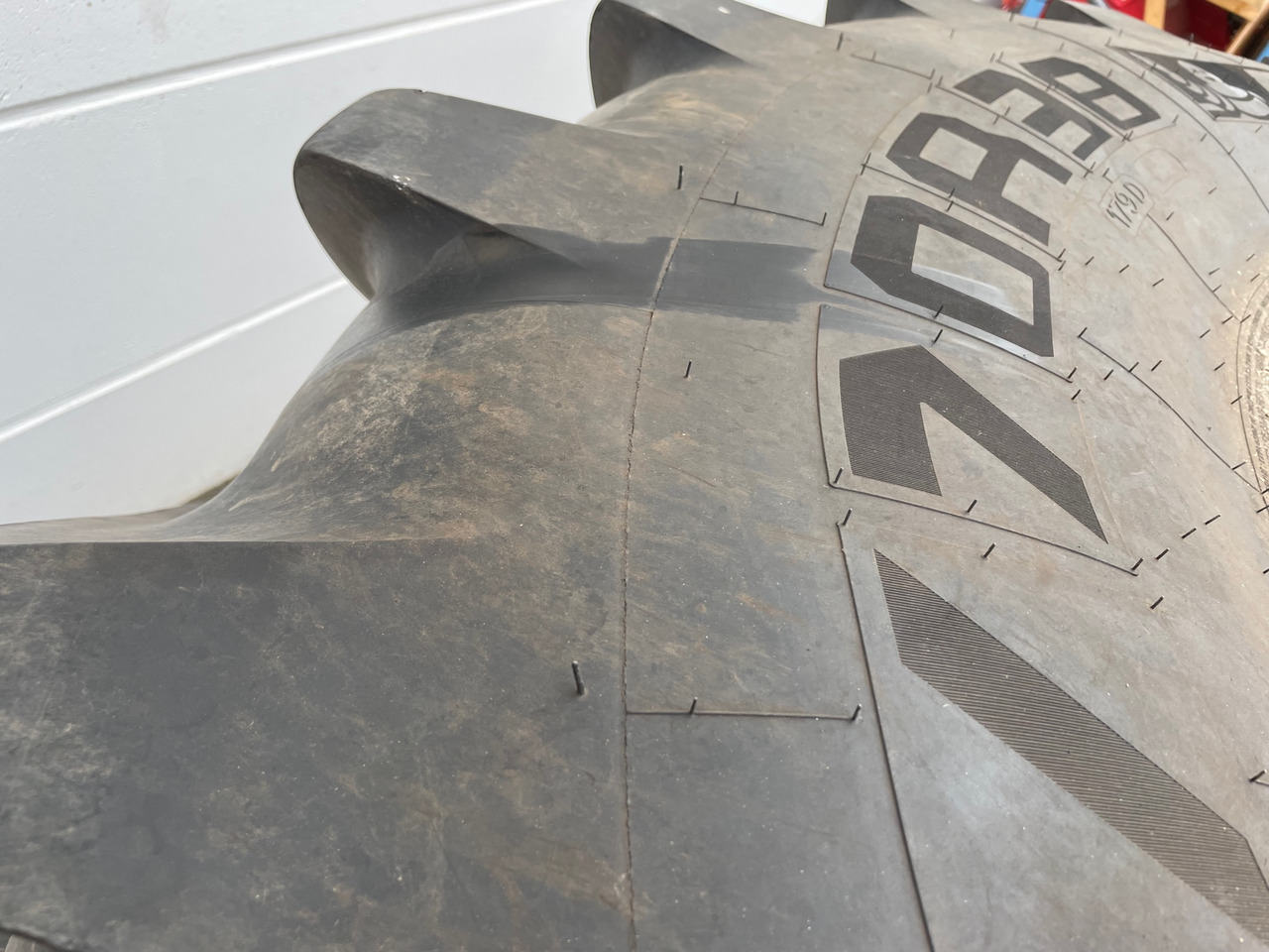 Michelin Räder 2x800 2x650 - Pneus et jantes: photos 4 Michelin Räder 2x800 2x650 - Pneus et jantes: photos 4