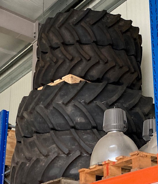 Mitas 540/65R38 440/65R28 Mitas AC - Tracteur agricole: photos 2 Mitas 540/65R38 440/65R28 Mitas AC - Tracteur agricole: photos 2