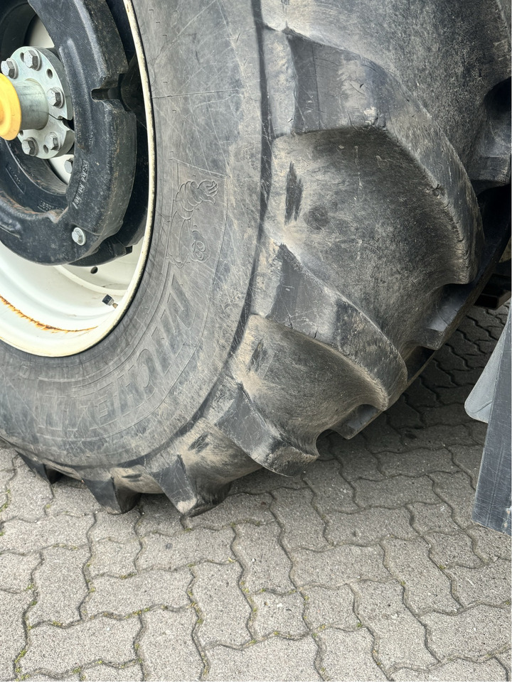 New Holland T7.315 - Tracteur agricole: photos 2 New Holland T7.315 - Tracteur agricole: photos 2