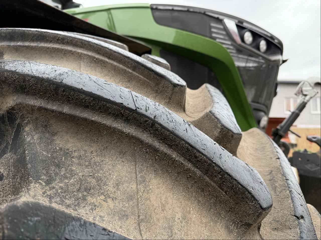 Trelleborg VF650/60 R38 VF750/70 R44 TM1060 - Pneus et jantes: photos 5 Trelleborg VF650/60 R38 VF750/70 R44 TM1060 - Pneus et jantes: photos 5