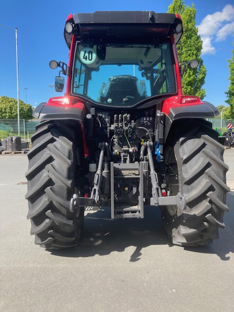 Valtra A105 MH4 - Tracteur agricole: photos 3 Valtra A105 MH4 - Tracteur agricole: photos 3