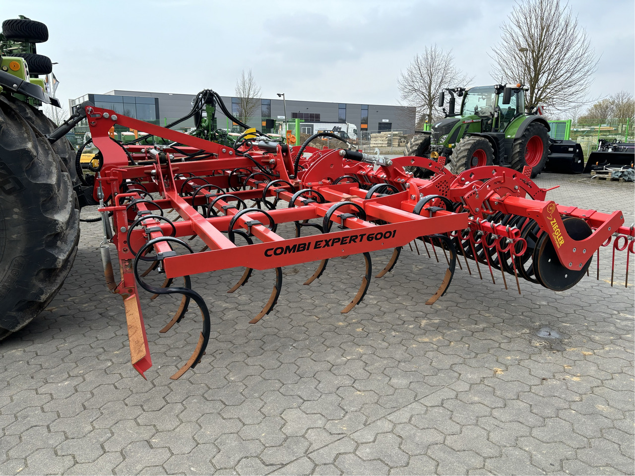 Ziegler Combi Expert 6001 Grubber - Bineuse: photos 1 Ziegler Combi Expert 6001 Grubber - Bineuse: photos 1
