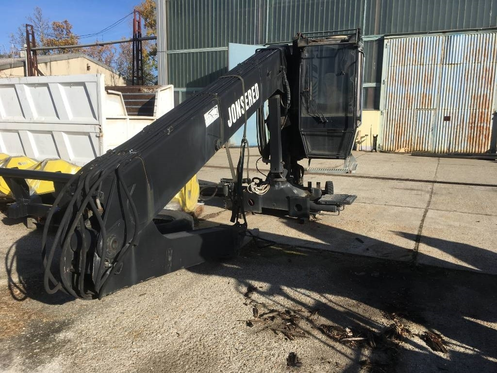 JONSERED 1820 - Grue auxiliaire pour Camion: photos 2 JONSERED 1820 - Grue auxiliaire pour Camion: photos 2