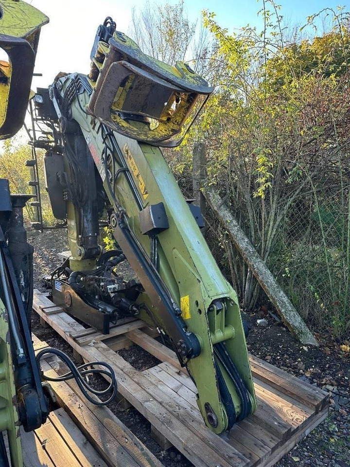 Loglift F150 Z80 - Grue auxiliaire: photos 4 Loglift F150 Z80 - Grue auxiliaire: photos 4