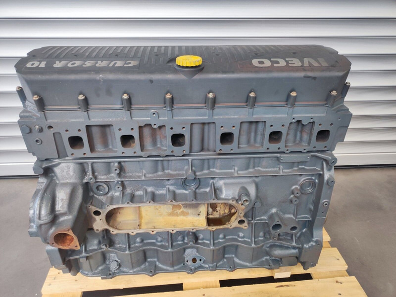 Iveco STRALIS EURO 3 CURSOR 10 F3AE0681 - Moteur pour Camion: photos 4 Iveco STRALIS EURO 3 CURSOR 10 F3AE0681 - Moteur pour Camion: photos 4