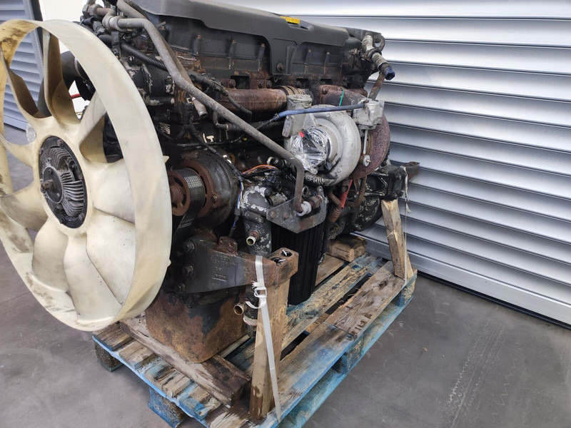 Iveco STRALIS EURO 5 CURSOR 10 420 - 450 - 460 F3AE3681 EURO 5 - Moteur pour Camion: photos 3 Iveco STRALIS EURO 5 CURSOR 10 420 - 450 - 460 F3AE3681 EURO 5 - Moteur pour Camion: photos 3