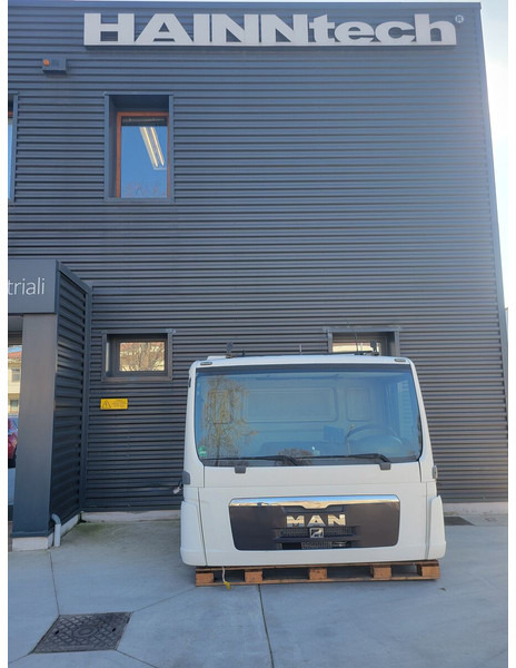 MAN TGM - Day cab - Cabine et intérieur pour Camion: photos 5 MAN TGM - Day cab - Cabine et intérieur pour Camion: photos 5