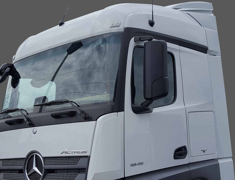 Mercedes-Benz ACTROS StreamSpace - Aérodynamique/ Spoilers pour Camion: photos 3 Mercedes-Benz ACTROS StreamSpace - Aérodynamique/ Spoilers pour Camion: photos 3
