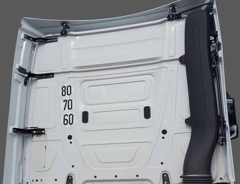 Mercedes-Benz ACTROS StreamSpace - Aérodynamique/ Spoilers pour Camion: photos 2 Mercedes-Benz ACTROS StreamSpace - Aérodynamique/ Spoilers pour Camion: photos 2