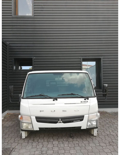 Mitsubishi Fuso CANTER C TYPE MODEL Euro 6, Euro 5, EEV - Cabine et intérieur pour Camion: photos 2 Mitsubishi Fuso CANTER C TYPE MODEL Euro 6, Euro 5, EEV - Cabine et intérieur pour Camion: photos 2