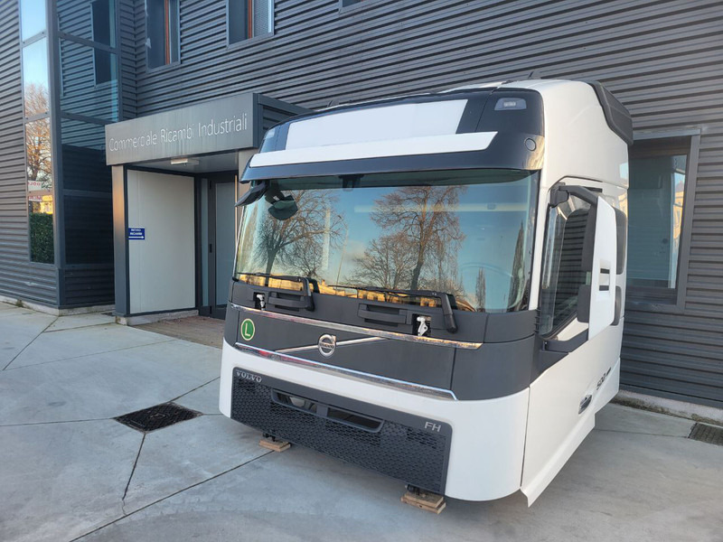 Volvo FH - Cabine et intérieur pour Camion: photos 4 Volvo FH - Cabine et intérieur pour Camion: photos 4