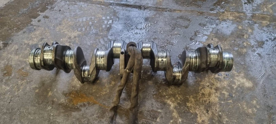 MAN D2066 KRUMPTAPPE 51.02101-0673 - Vilebrequin pour Camion: photos 1 MAN D2066 KRUMPTAPPE 51.02101-0673 - Vilebrequin pour Camion: photos 1