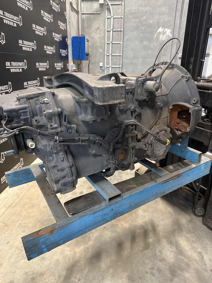 MAN GEARBOX 12+2 GZ2700 DD // 81.32004-6484 - Boîte de vitesse pour Camion: photos 1 MAN GEARBOX 12+2 GZ2700 DD // 81.32004-6484 - Boîte de vitesse pour Camion: photos 1