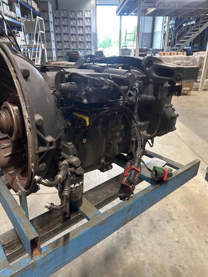 MAN GEARBOX 12+2 GZ2700 DD // 81.32004-6484 - Boîte de vitesse pour Camion: photos 3 MAN GEARBOX 12+2 GZ2700 DD // 81.32004-6484 - Boîte de vitesse pour Camion: photos 3