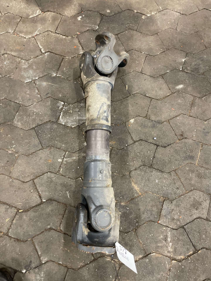 MERCEDES PROPSHAFT A3894103302 - Arbre à cardan pour Camion: photos 1 MERCEDES PROPSHAFT A3894103302 - Arbre à cardan pour Camion: photos 1