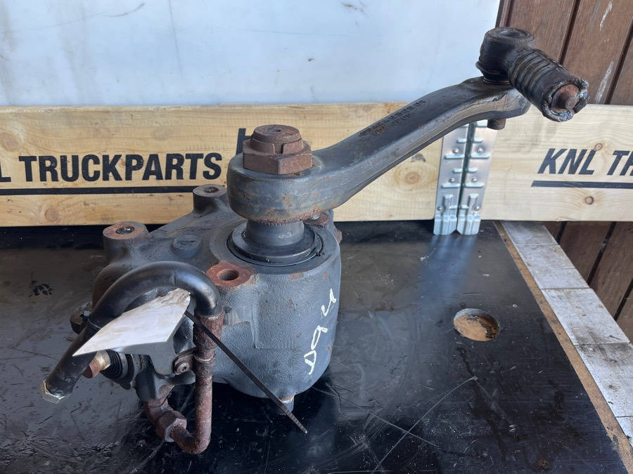 MERCEDES STEERING GEAR A9304602600 - Commande de gouvernail pour Camion: photos 1 MERCEDES STEERING GEAR A9304602600 - Commande de gouvernail pour Camion: photos 1