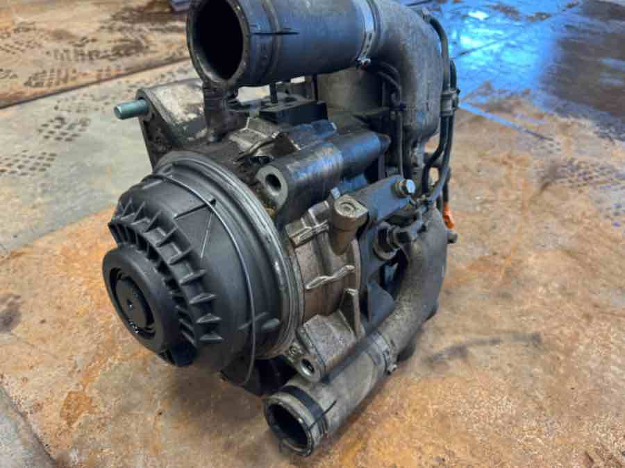 MERCEDES VOITH SWR RETARDER  A0004308695 - Boîte de vitesse et pièces pour Camion: photos 1 MERCEDES VOITH SWR RETARDER  A0004308695 - Boîte de vitesse et pièces pour Camion: photos 1