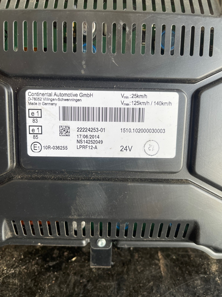 RENAULT CLUSTER INSTRUMENT 7424691190 - Cabine et intérieur pour Camion: photos 2 RENAULT CLUSTER INSTRUMENT 7424691190 - Cabine et intérieur pour Camion: photos 2