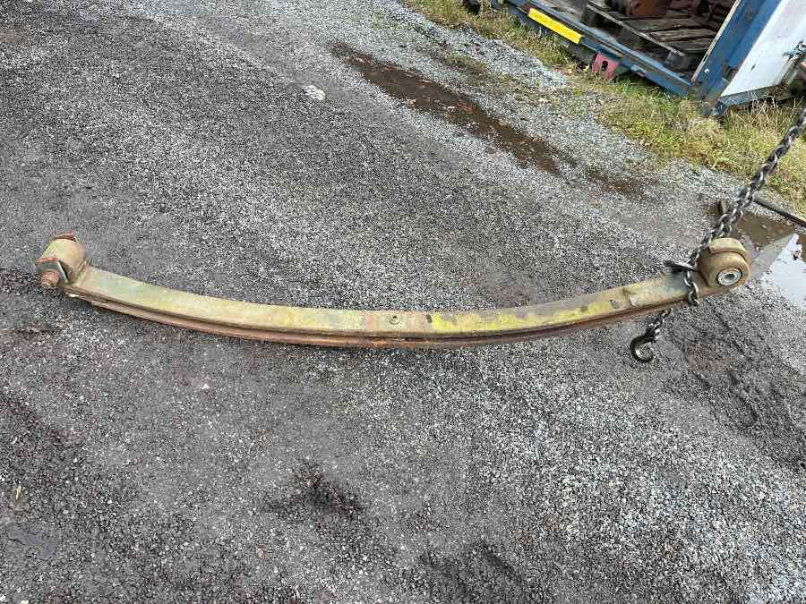RENAULT FRONT SPRING 7422477158 - Suspension pour Camion: photos 1 RENAULT FRONT SPRING 7422477158 - Suspension pour Camion: photos 1