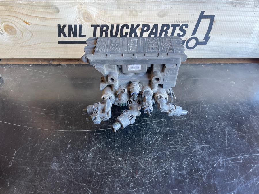 RENAULT VALVE 7421327350 - Valve de frein pour Camion: photos 1 RENAULT VALVE 7421327350 - Valve de frein pour Camion: photos 1
