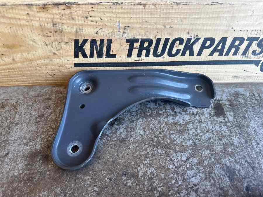 SCANIA BRACKET 2569452 - Suspension de cabine: photos 2 SCANIA BRACKET 2569452 - Suspension de cabine: photos 2