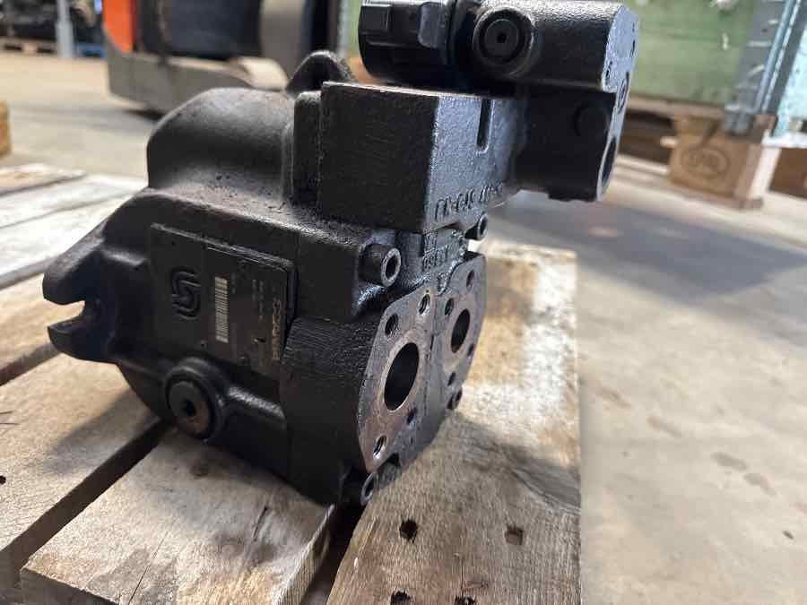 SCANIA BUS HYDRAULIC PUMP 2202323 - Hydraulique pour Camion: photos 2 SCANIA BUS HYDRAULIC PUMP 2202323 - Hydraulique pour Camion: photos 2