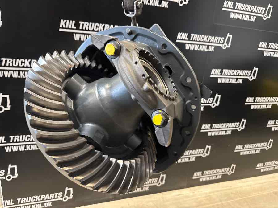 SCANIA DIFF R885 - 2.87 // 2418523 - Différentiel pour Camion: photos 2 SCANIA DIFF R885 - 2.87 // 2418523 - Différentiel pour Camion: photos 2