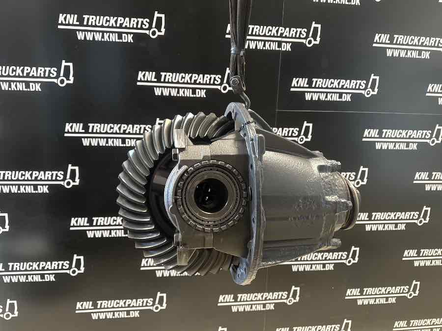 SCANIA DIFF R885 - 3.23 // 2300436 - Différentiel pour Camion: photos 1 SCANIA DIFF R885 - 3.23 // 2300436 - Différentiel pour Camion: photos 1