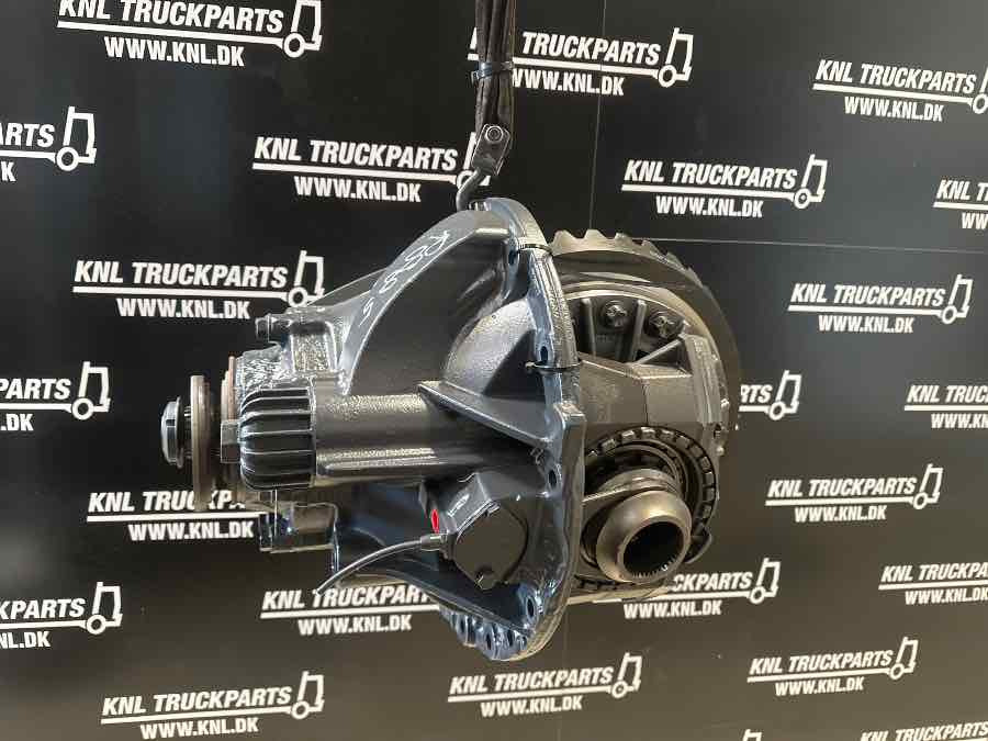 SCANIA DIFF R885 - 3.23 // 2300436 - Différentiel pour Camion: photos 2 SCANIA DIFF R885 - 3.23 // 2300436 - Différentiel pour Camion: photos 2