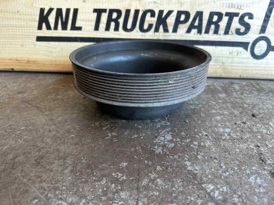 SCANIA FAN PULLEY 2065473 - Moteur et pièces pour Camion: photos 2 SCANIA FAN PULLEY 2065473 - Moteur et pièces pour Camion: photos 2